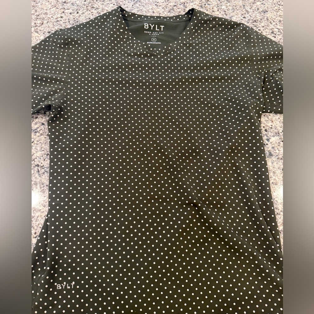 Drop-Cut V-Neck: LUX